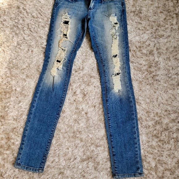 Bebe Jeans Carmen Tattered Lace Skinny Lively Wash - Picture 1 of 4